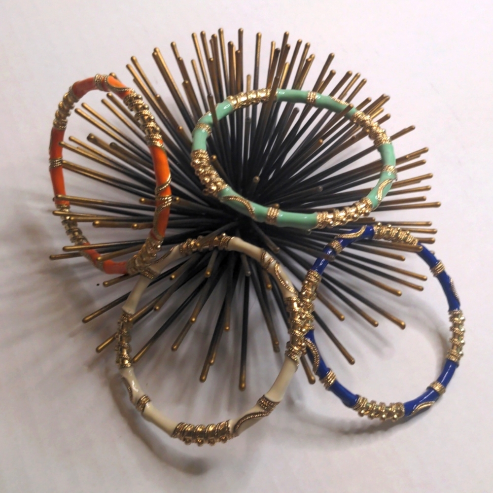 Braclets